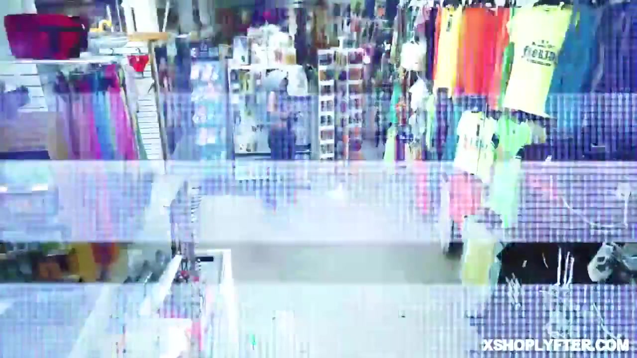 Minxx Marii - Shoplifts A Gift For Her Birthday