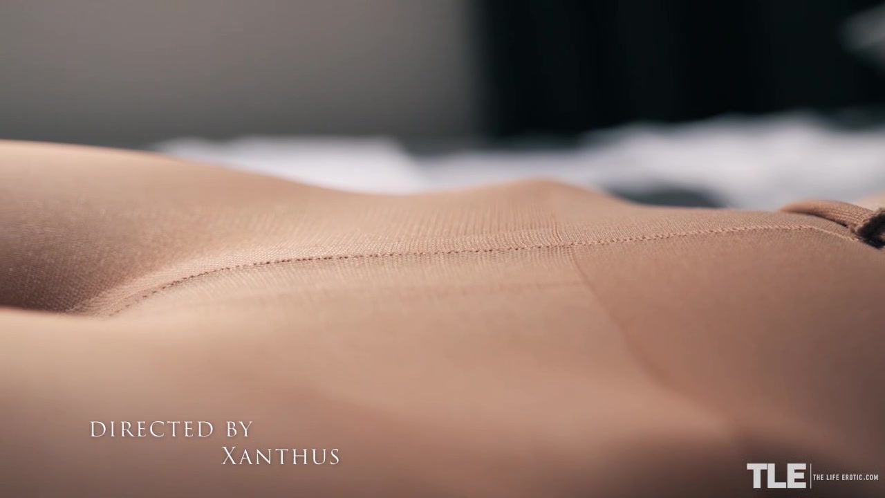 Nylons I Love 2 01 Lusilla - TheLifeErotic