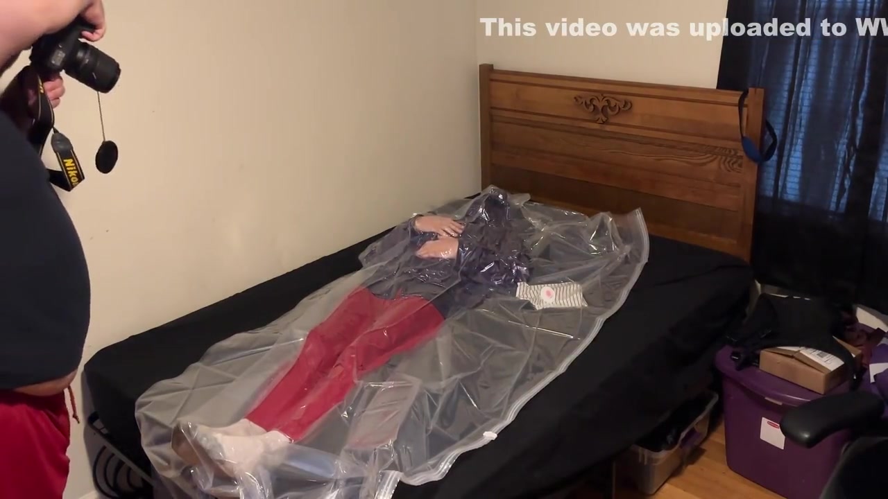 Jan 1 2023 - Vacpacked With My Two Purple Raincoats