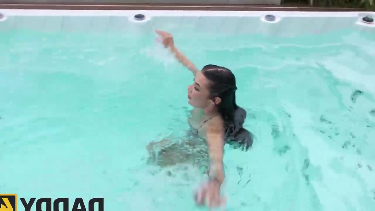 let a gentleman handle me