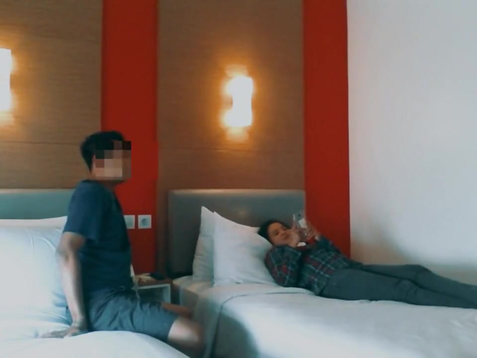 Meet A Laundry Girl And Pay Her To Fuck Kenal Pegawai Laundry Dan Booking Ml