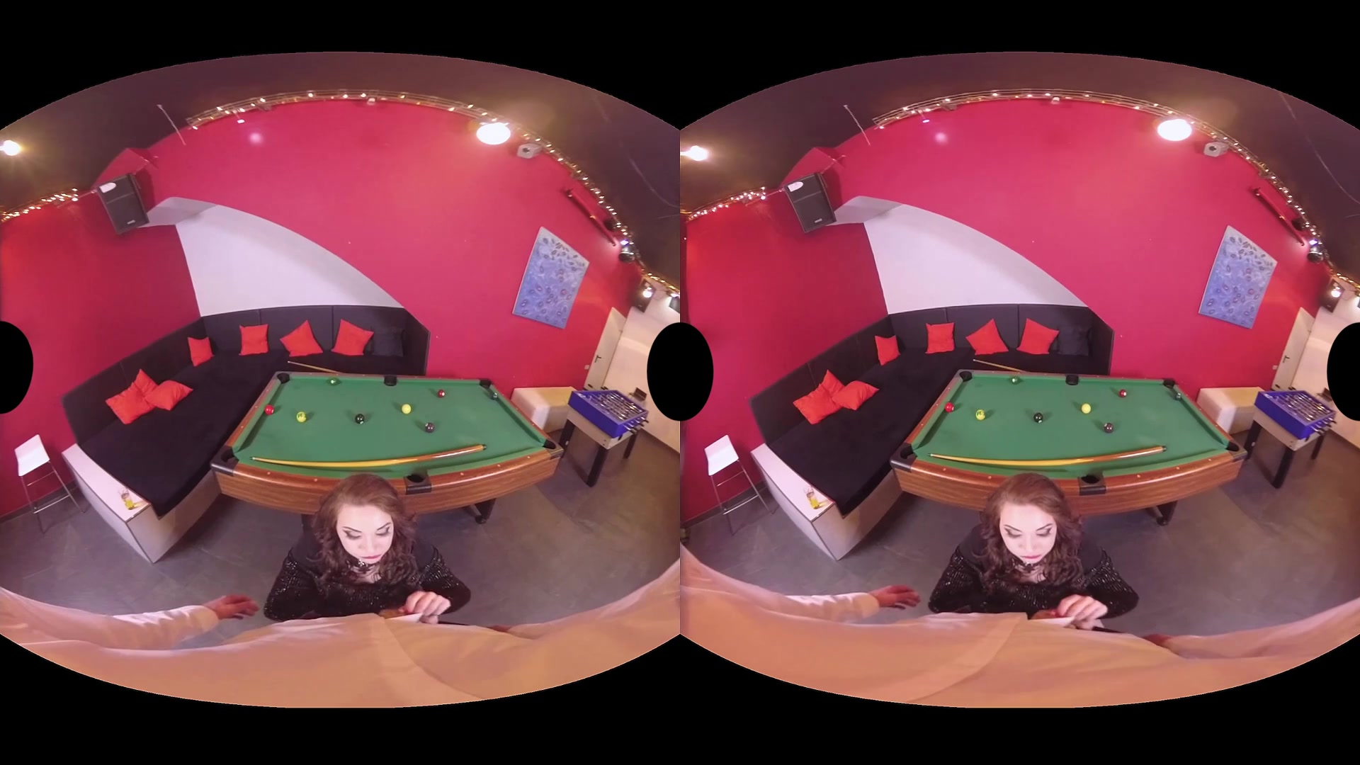 Harmony Reigns Potro de Bilbao in Gothic Girl - VirtualRealPorn