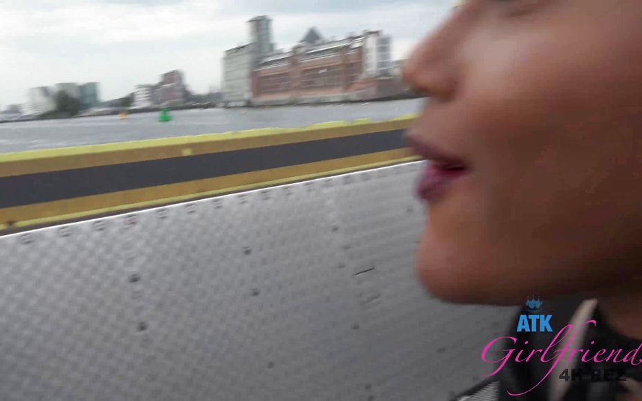 Virtual Vacation In Amsterdam With Yara Skye Part 2