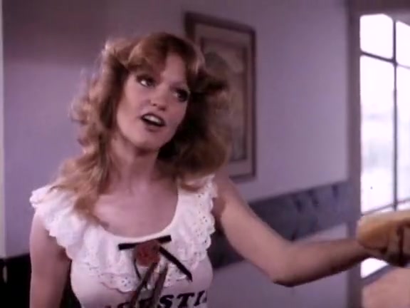 Samantha Morgan, Serena, Elaine Wells in classic sex scene