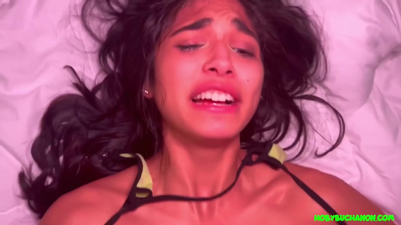 Reina Raes First Anal - HobyBuchanon