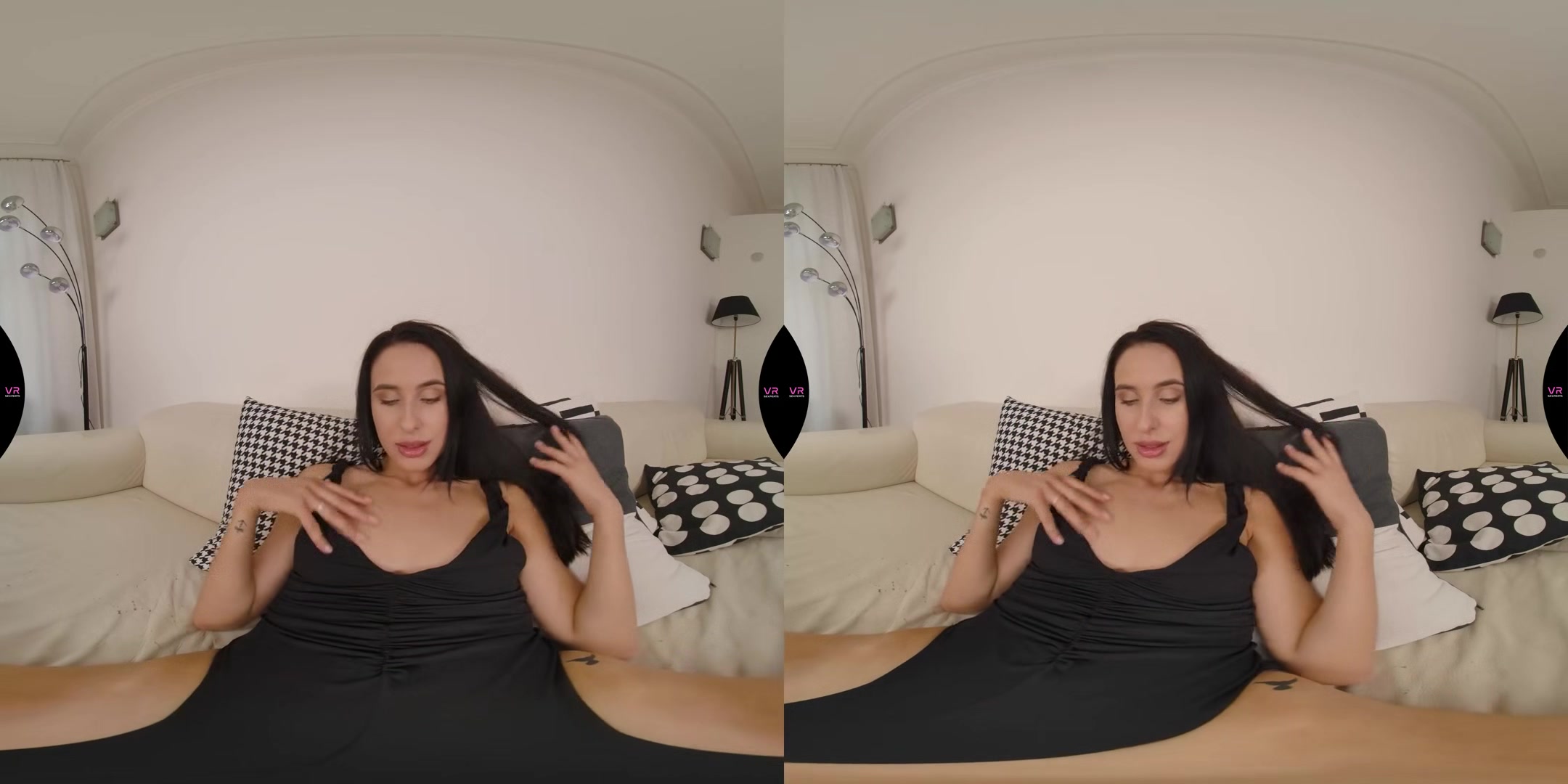 Fun With Herself On The Couch - Pornstar Alyssa Bounty Solo