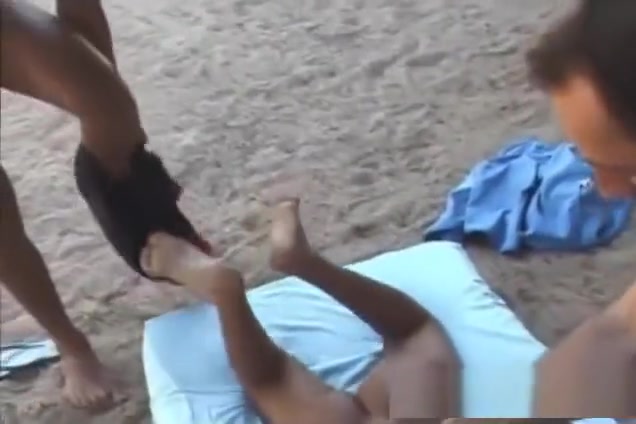 Shemale having a threesome in public