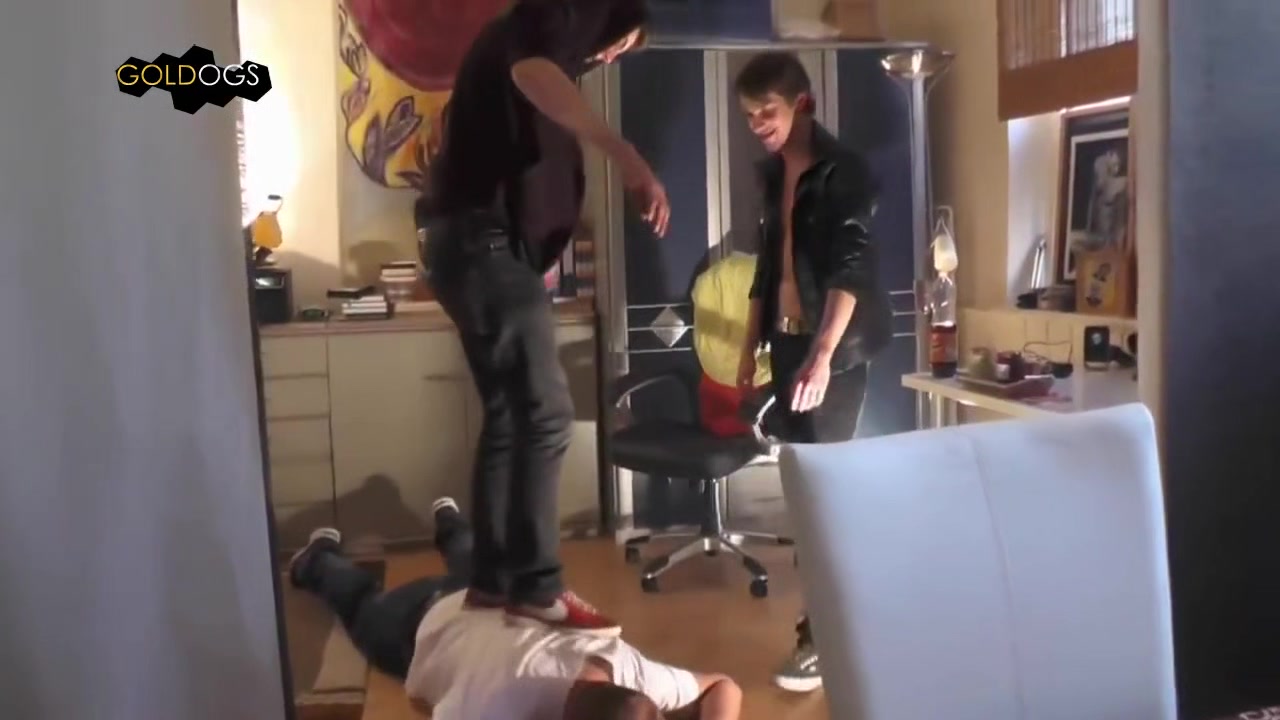 Germany master sneaker spitting party boys