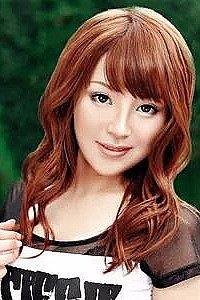 Maomi Nakazawa