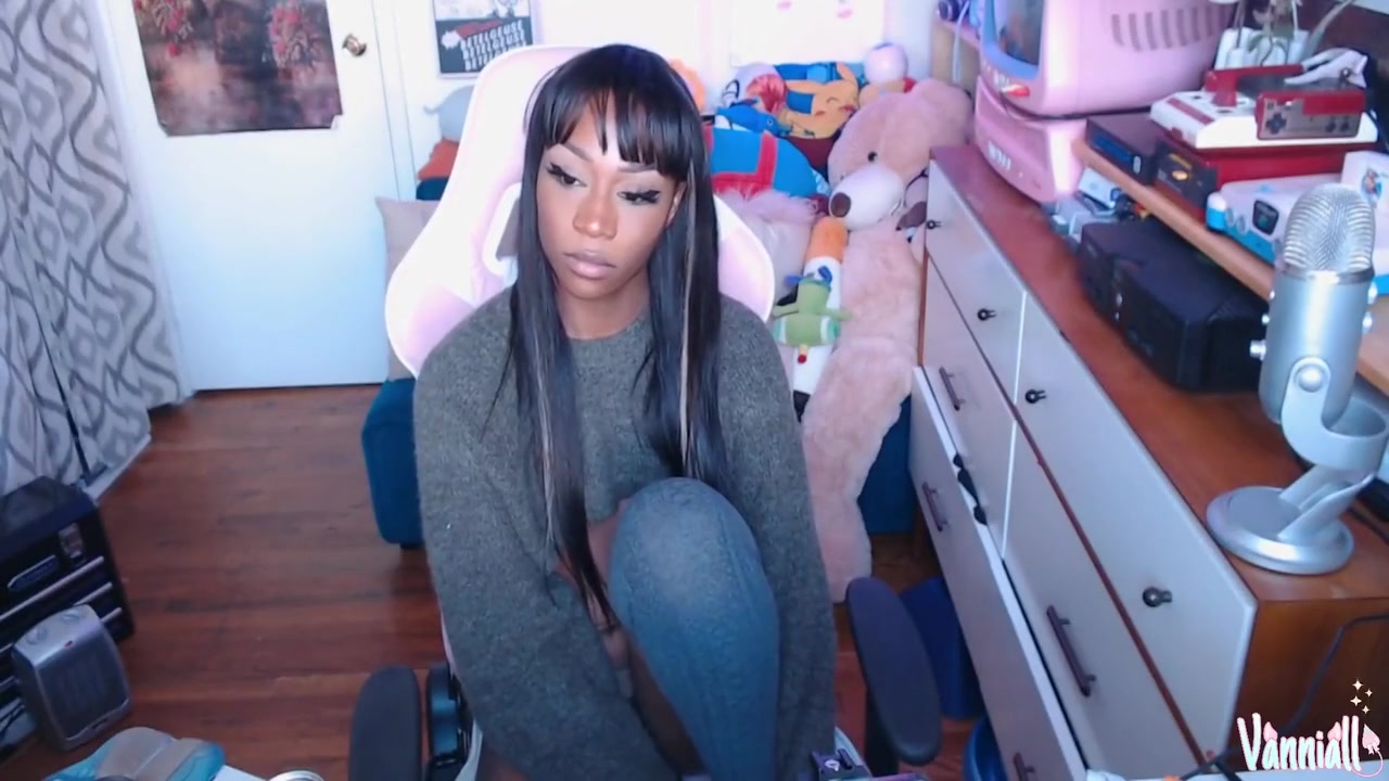 Gooning My Huge Tgirl Dick To Cum On My Face - Vanniall Edging Her Bbc To A Thick Self-facial - Full Camshow