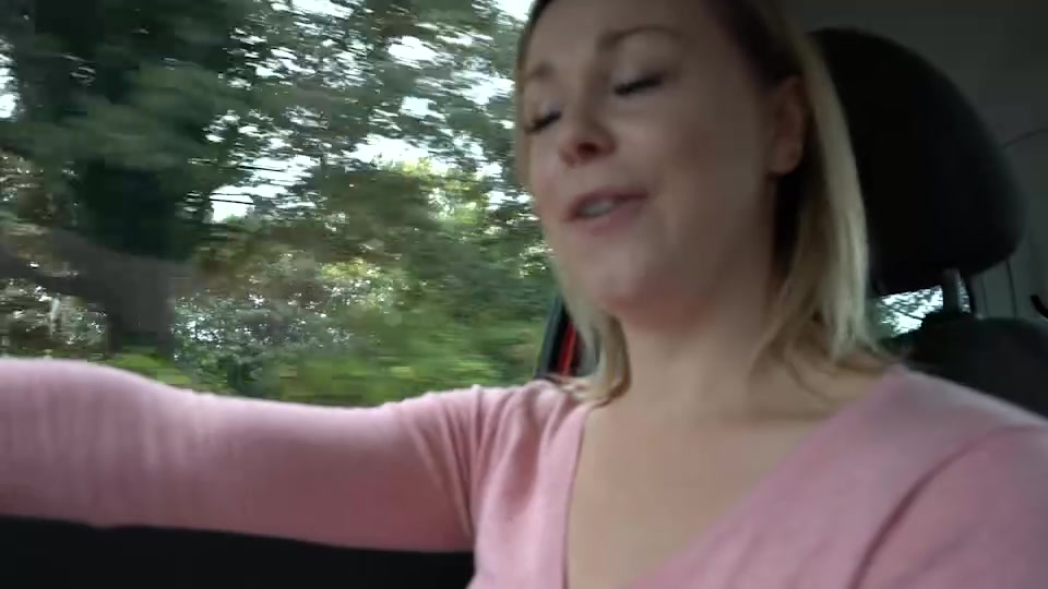 Lucy Lauren - Pussy Park - Sexy Videos - WankitNow