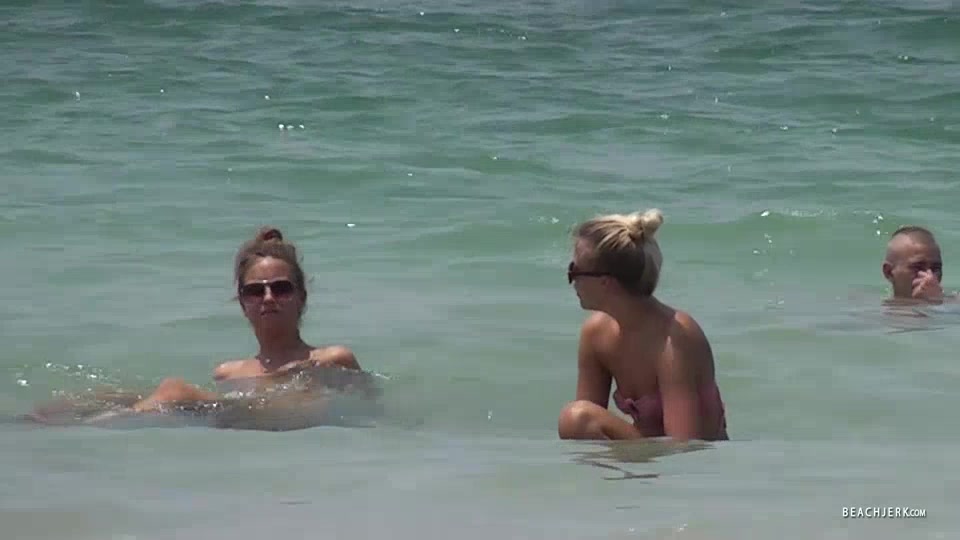 Pink and Blue - BeachJerk