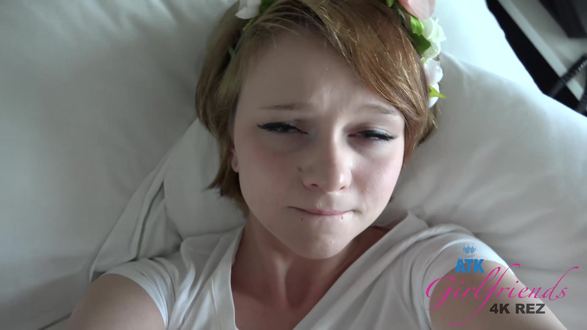 Lucy Loves Waking Up To Your Hard-On