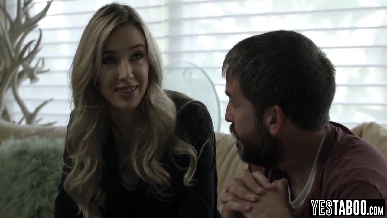 Gorgeous Scams And Seduces A Big Dick Mature Stud With Haley Reed And Petite Blonde