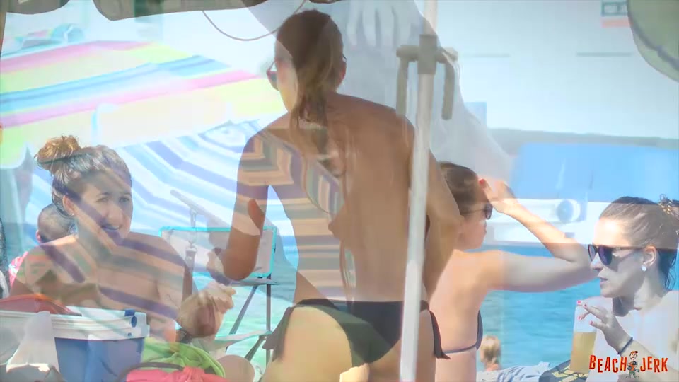 MILF zone - BeachJerk