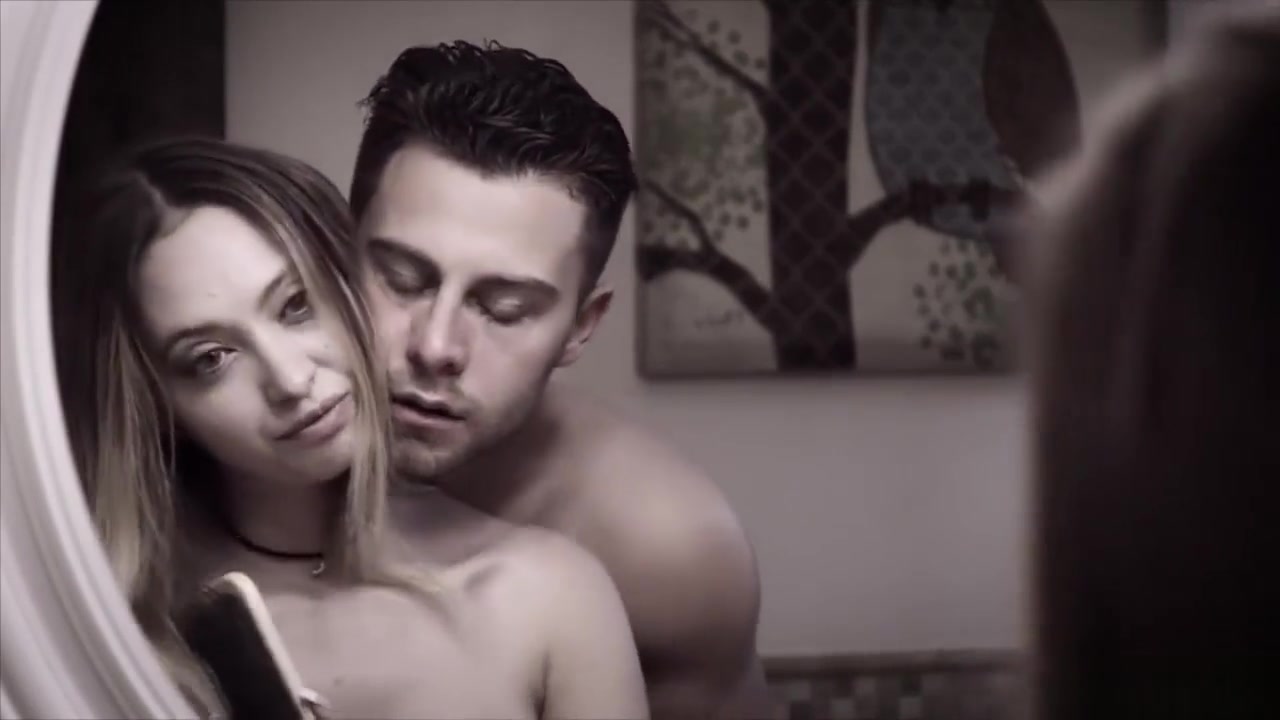 Stepbro has a secret love for stepsis and he cant wait