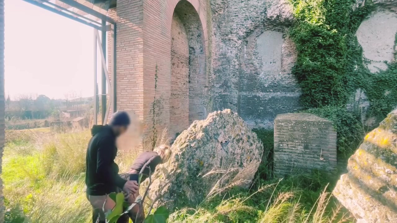 A 90 In The Roman Ruins With A Plug