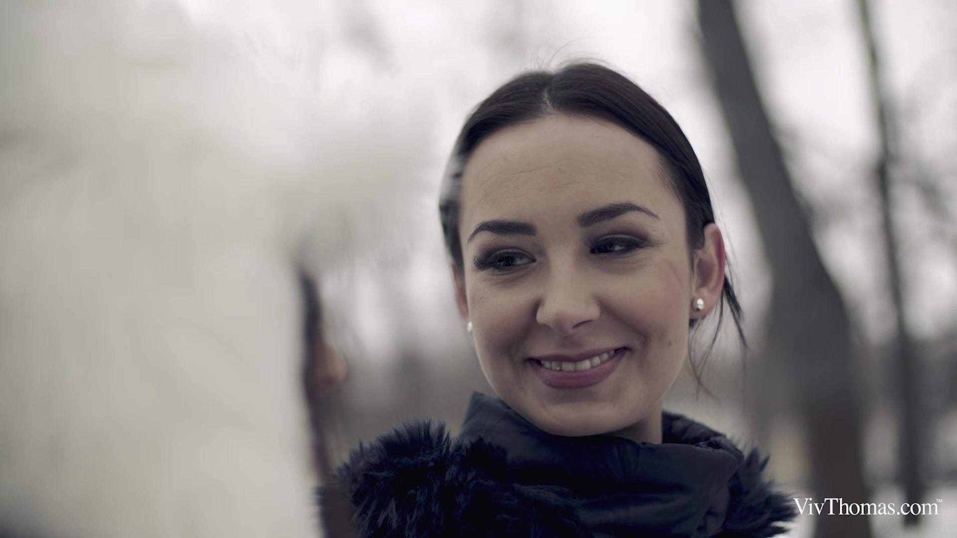 Love Time - Freya Dee & Sabrisse - VivThomas