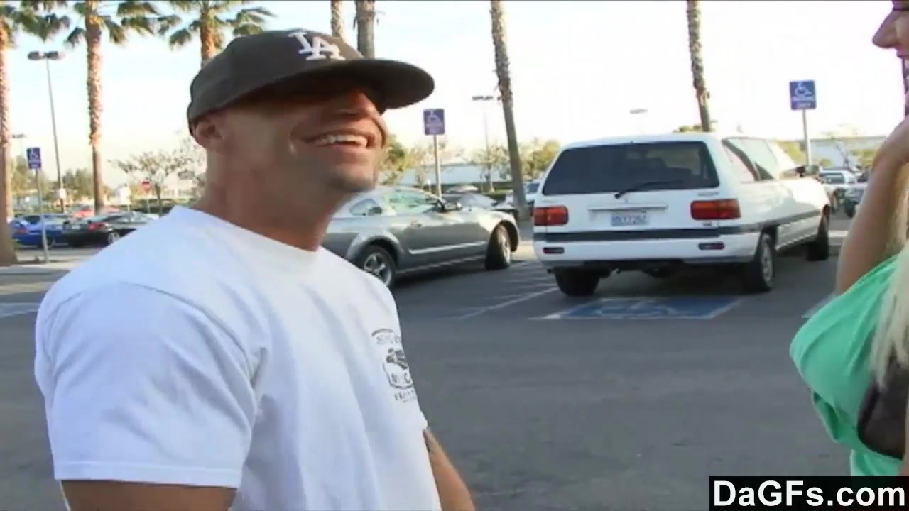 Fucking A Big-Titted Blonde Before The Movie - DaGFs