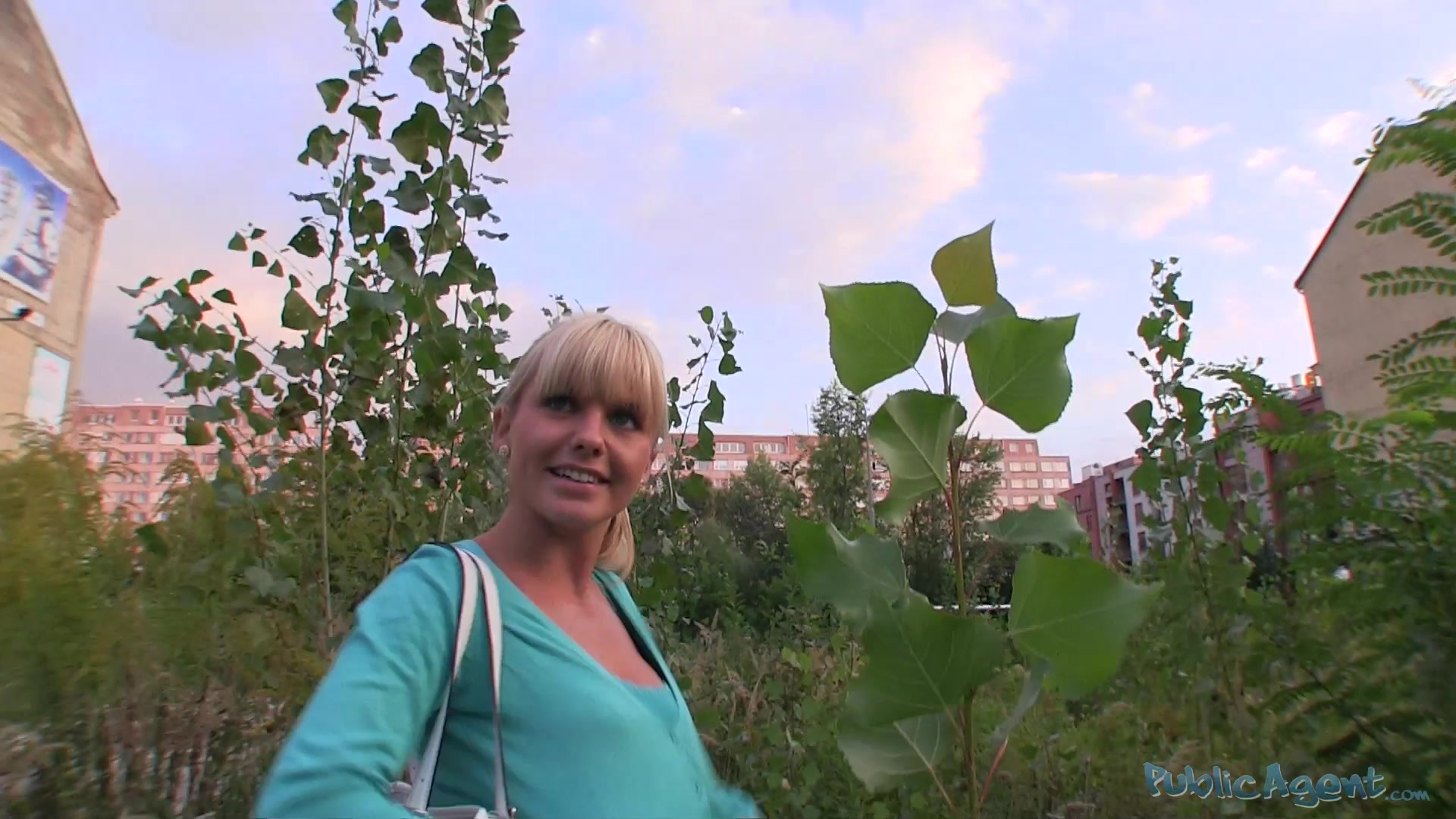 PublicAgent Video. Bella