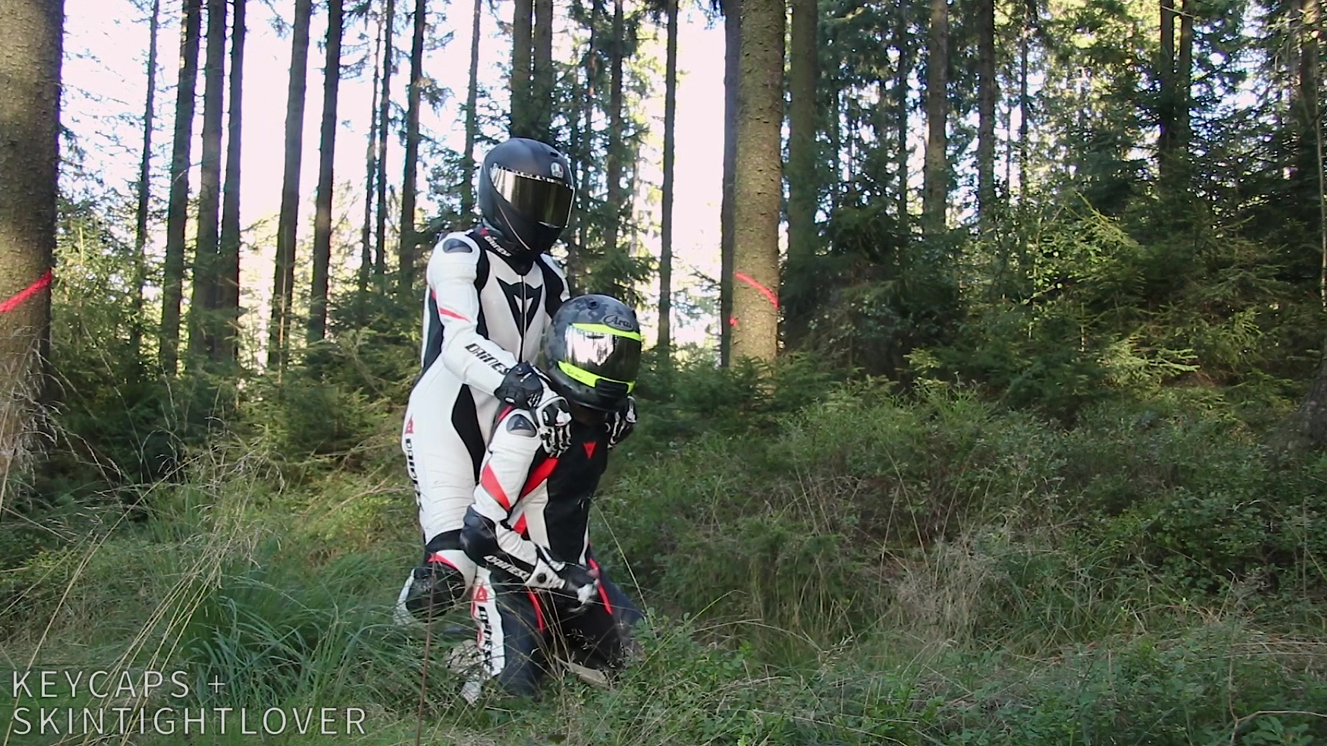 Bikers wank outdoos with cum on helmet