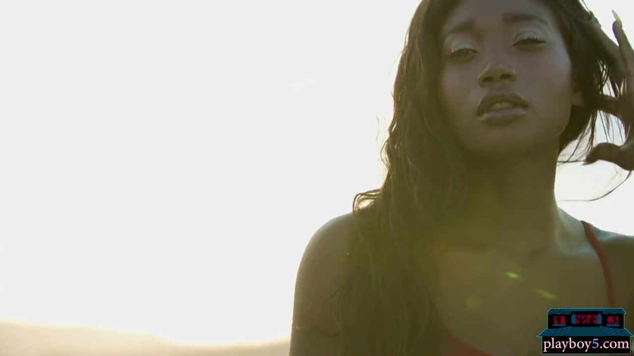Ebony Beauty From Cameroon Gets