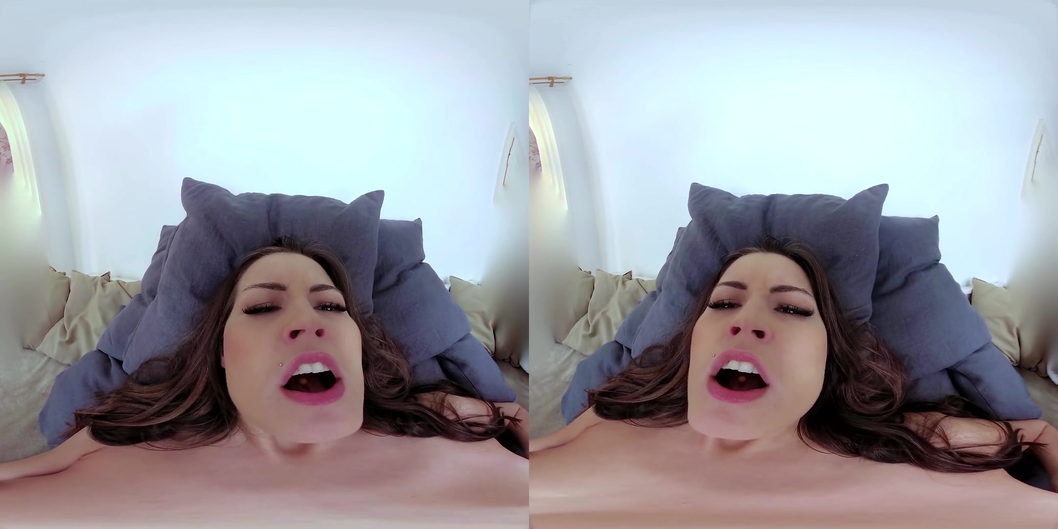 Cindy Shine in She's Always Shining - VRIntimacy
