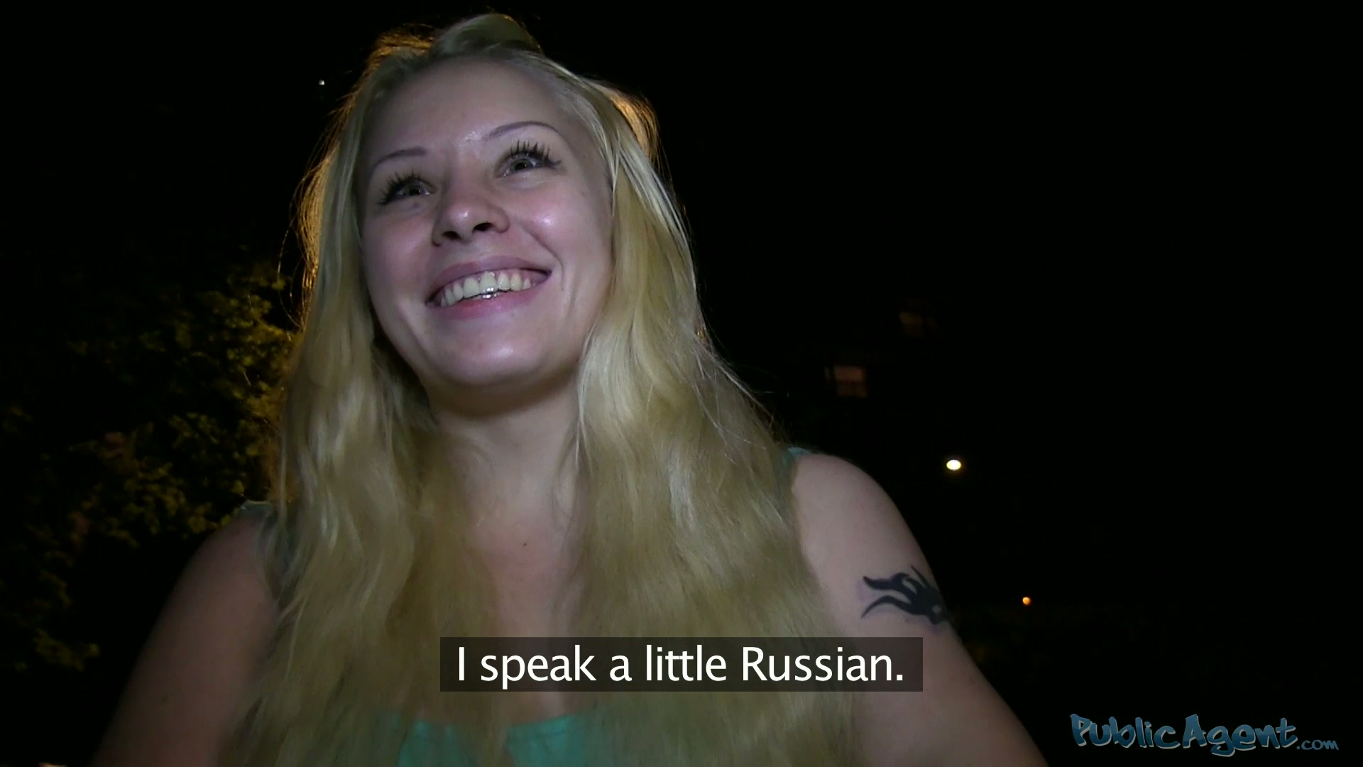 PublicAgent Clip. Lola