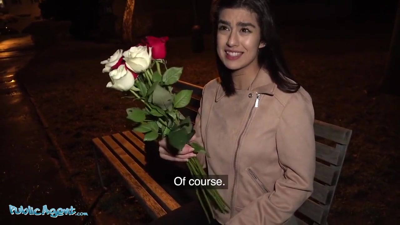 Aaeysha Gets Fucked On Valentines Last Day In A Hotel