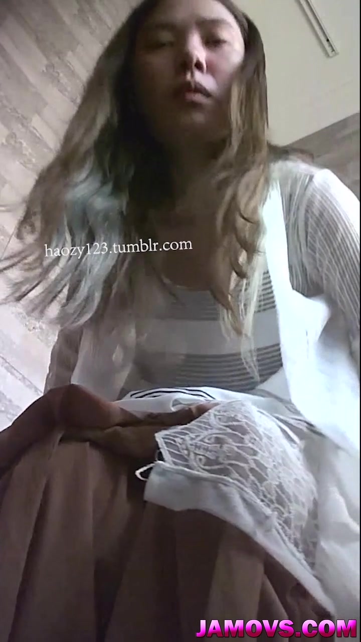 Asian Amateur Teen Solo