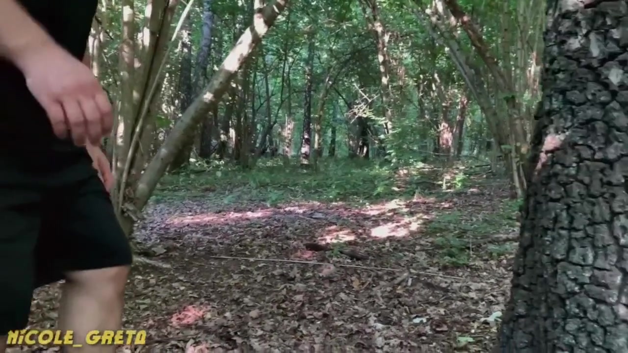 Stranger Caught A student 18+ Masturbating In The Forest And Decided To Help Her And Cum On Her Pussy