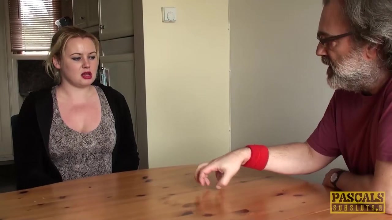 PASCALSSUBSLUTS - Amber West dommed and jizzed in mouth