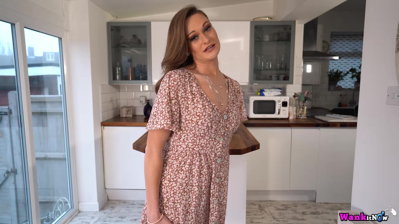 Honour May - Suck Me Dry - Sexy Videos - WankitNow