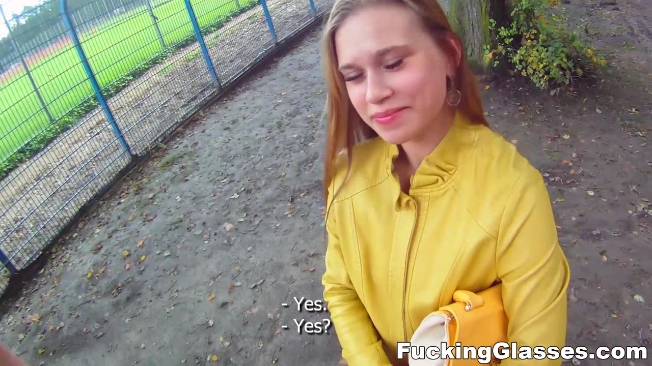 Fucking Glasses - Emma - Fucked on a construction site