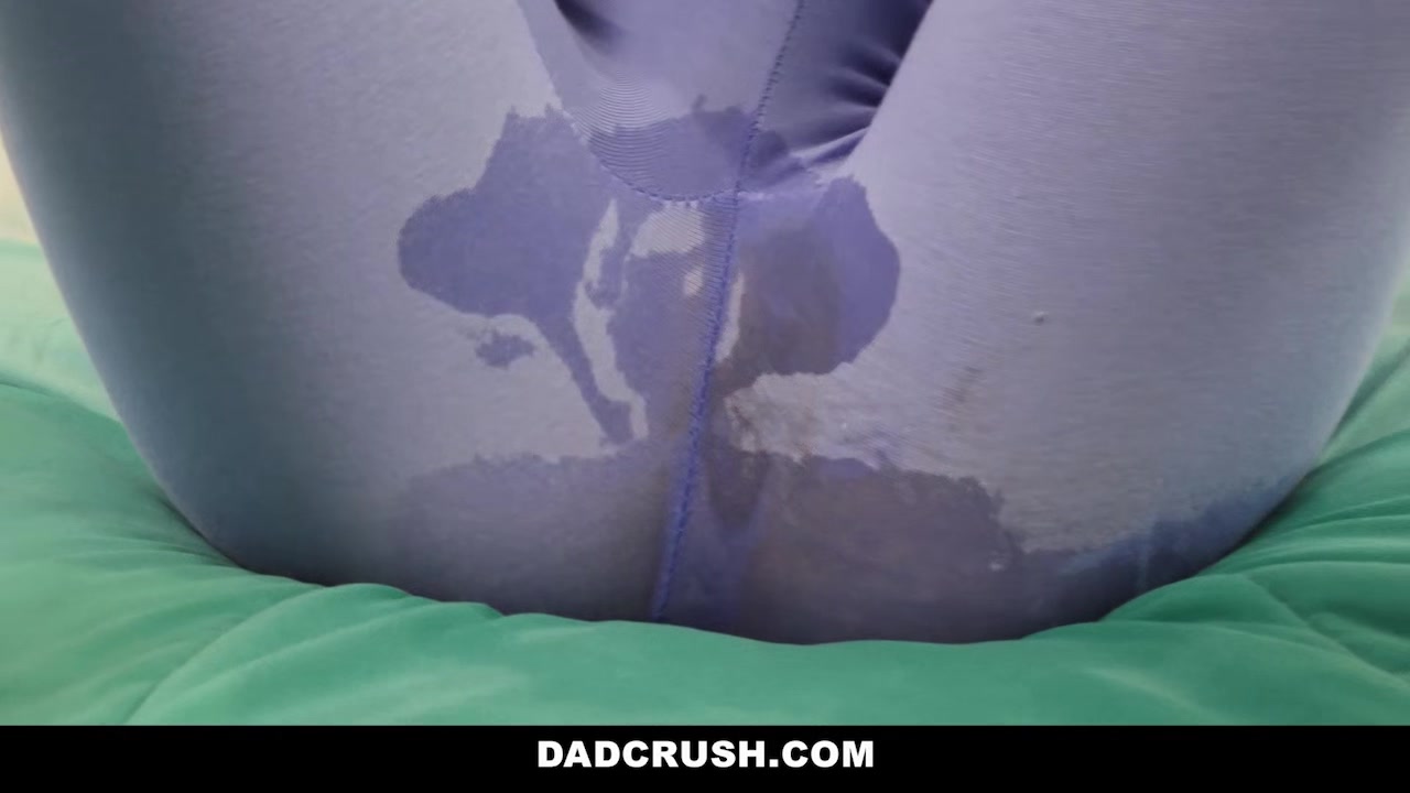 DadCrush - Sexy Stepdaughter Gets Cum All Over By Stepdad