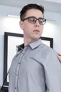 Watch Oliver Hruby videos