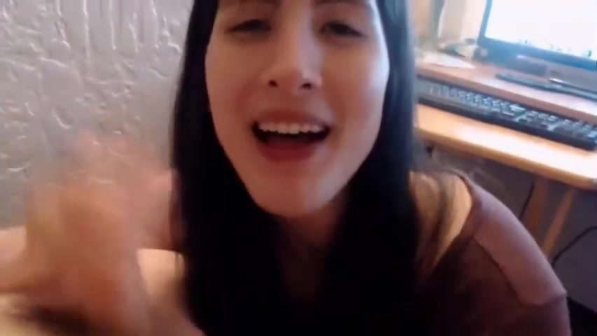 2 ladyboys cook jerking
