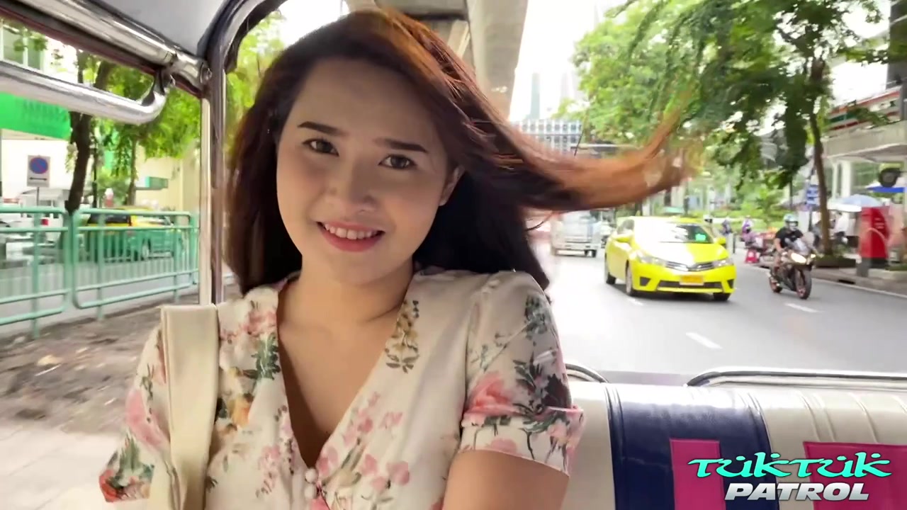 Big Titty Thai Babe Fucked And Creampied At Tuktuk Patrol