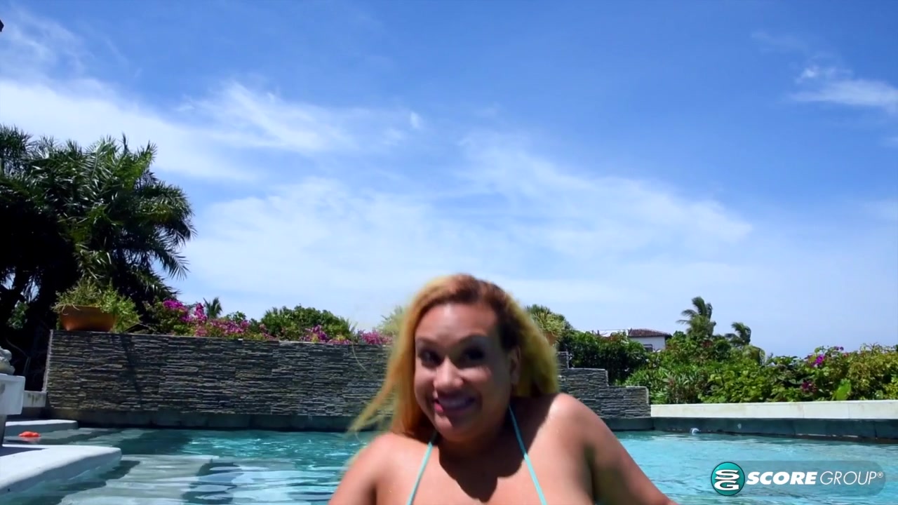Busty Bikini Baby