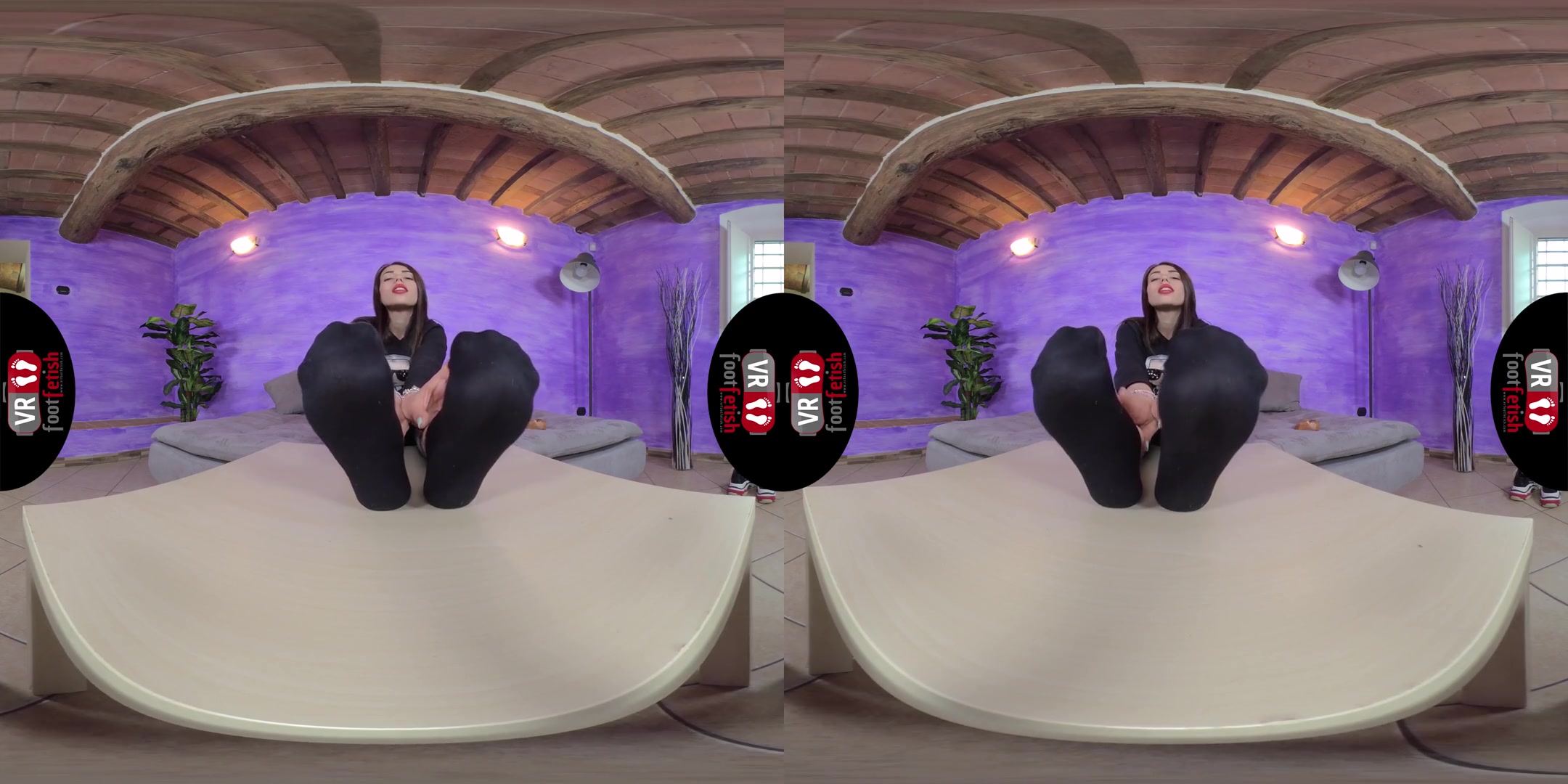 Beautiful Petra Wants You To Sniff Her Shoes And Smelly Feet - Virtual Reality Foot Fetish