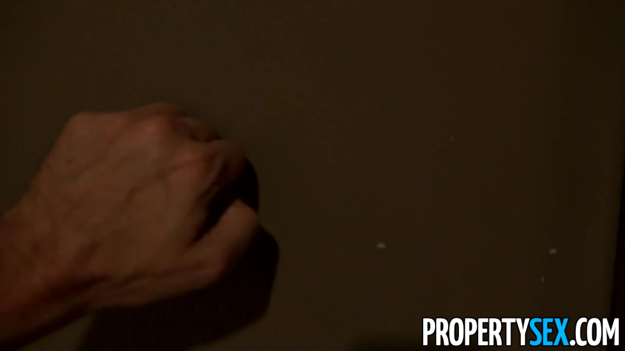 PropertySex Ridiculously Good Looking Real Estate Agent Fucks Her Ex