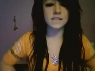 Black-haired emo girl pounded herself on webcam