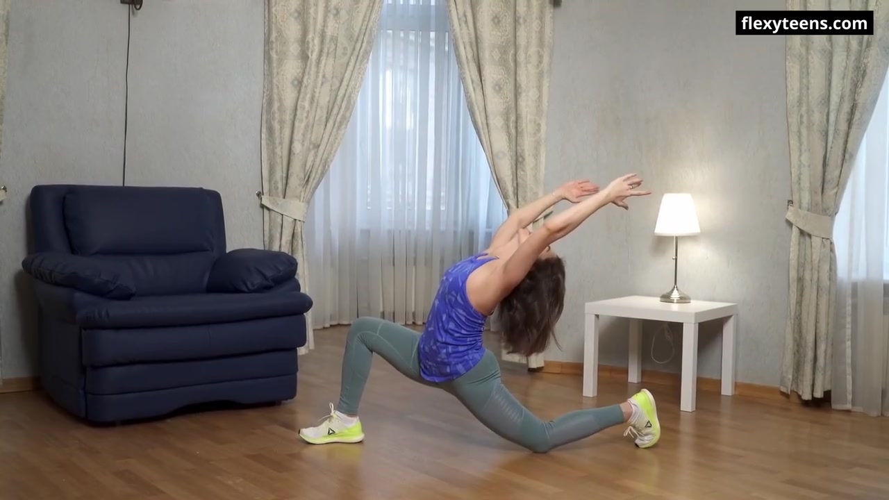 Babe Marina With Perfect Tits Stretches Her Hot Fit Body