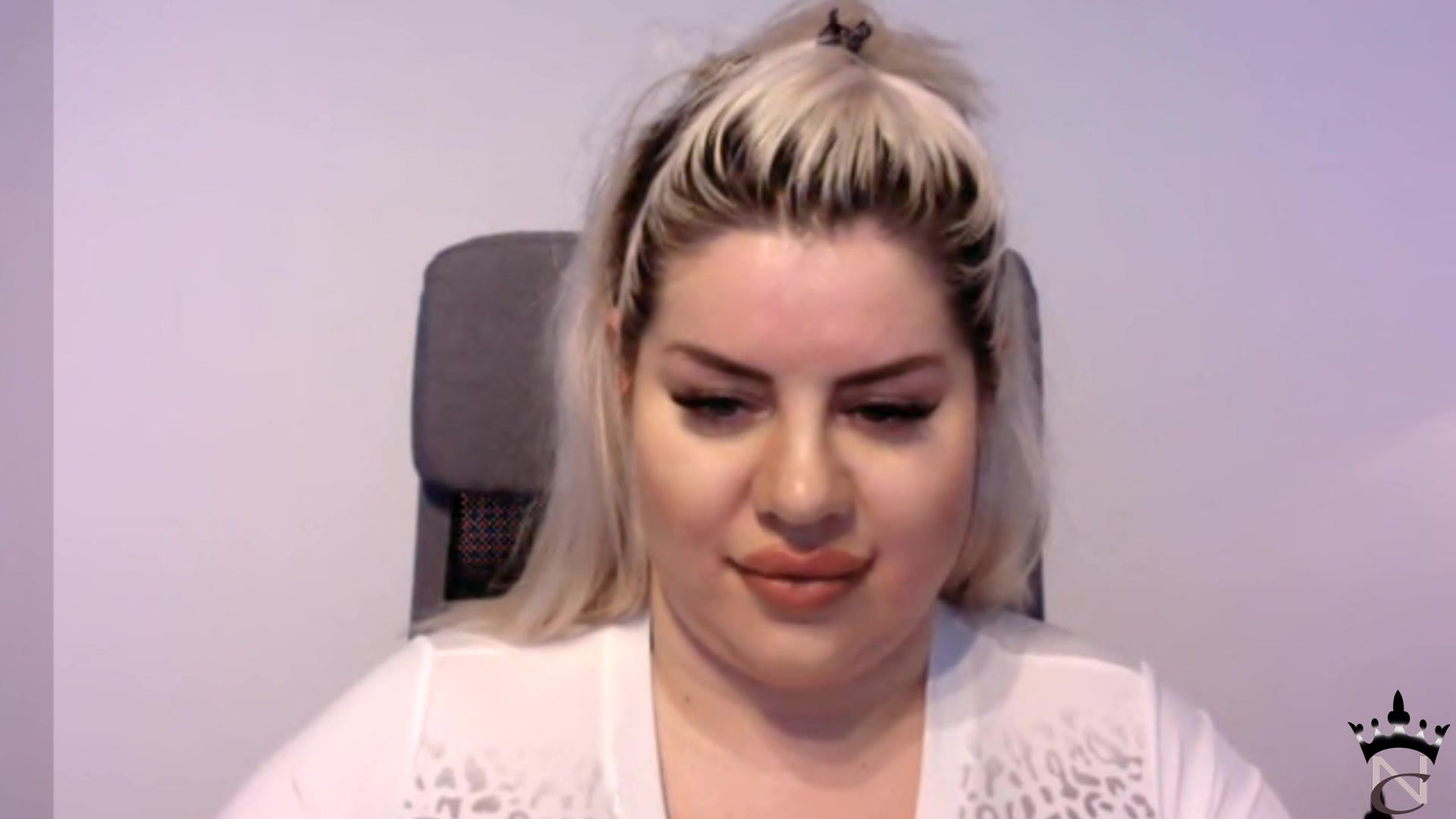 Live Show 2 - Sex Movies Featuring Natasha Crown