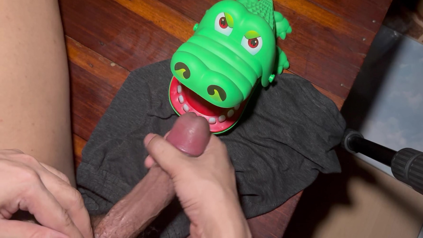 This Toy Bite My Cock