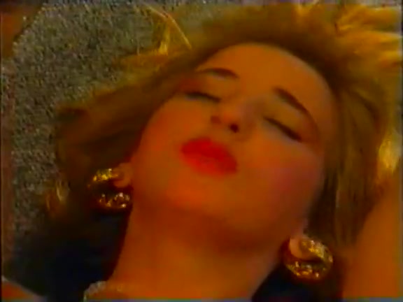 Melodie Kiss, Centrine, Cheryl in vintage porn video