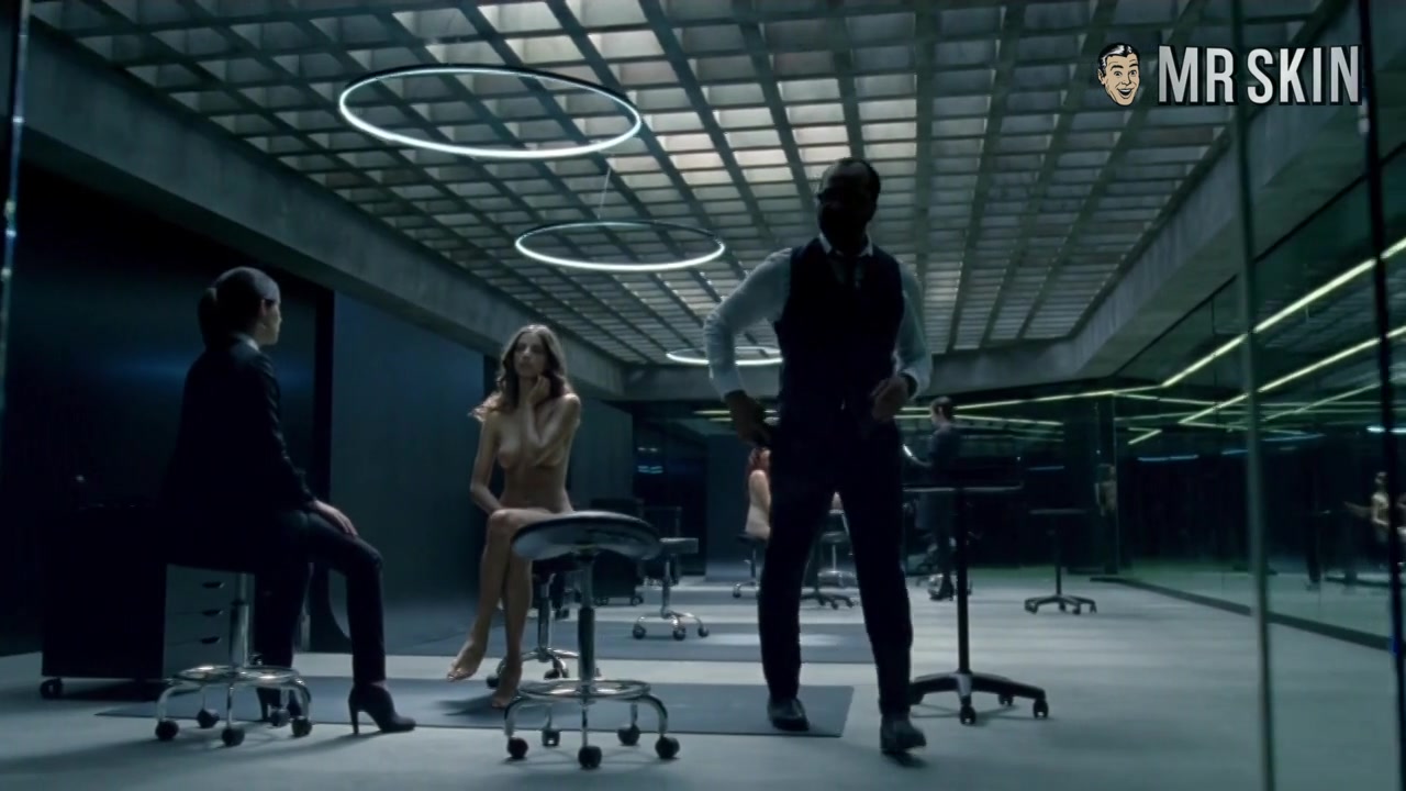 Before on the Orient Express, See Penlope Cruz's Mam-track - Mr.Skin