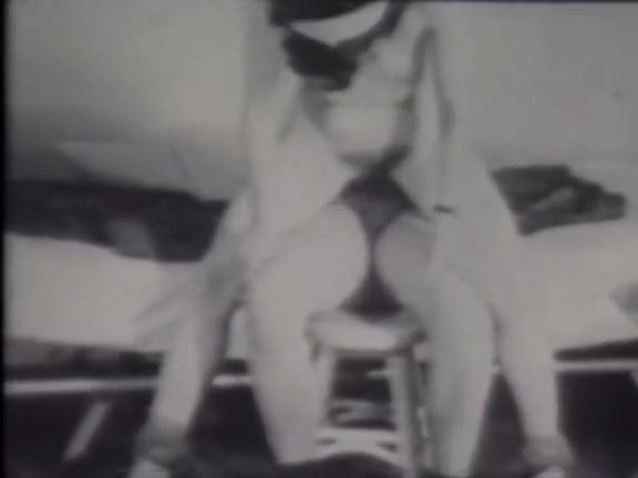 Retro Porn Archive Video: What Got Grandpa Hard 02