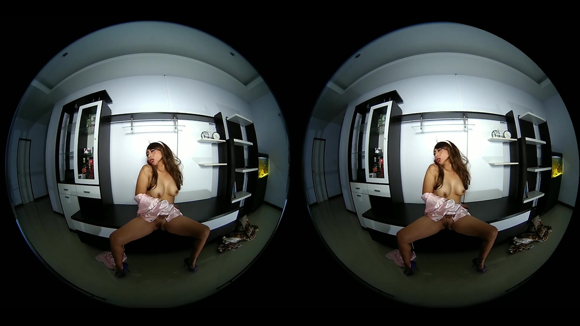 Long And Powerful Morning Pee On Floor And Masturbation - VRPussyVision