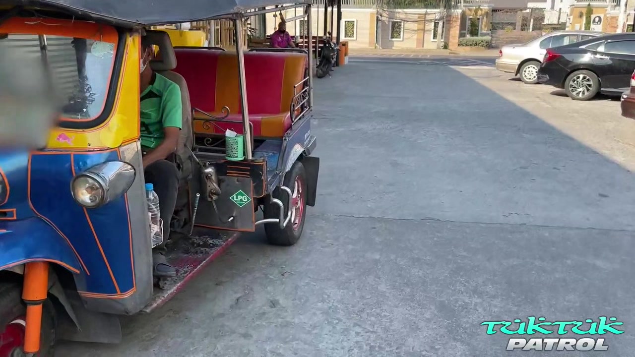 Cock Loving Thai